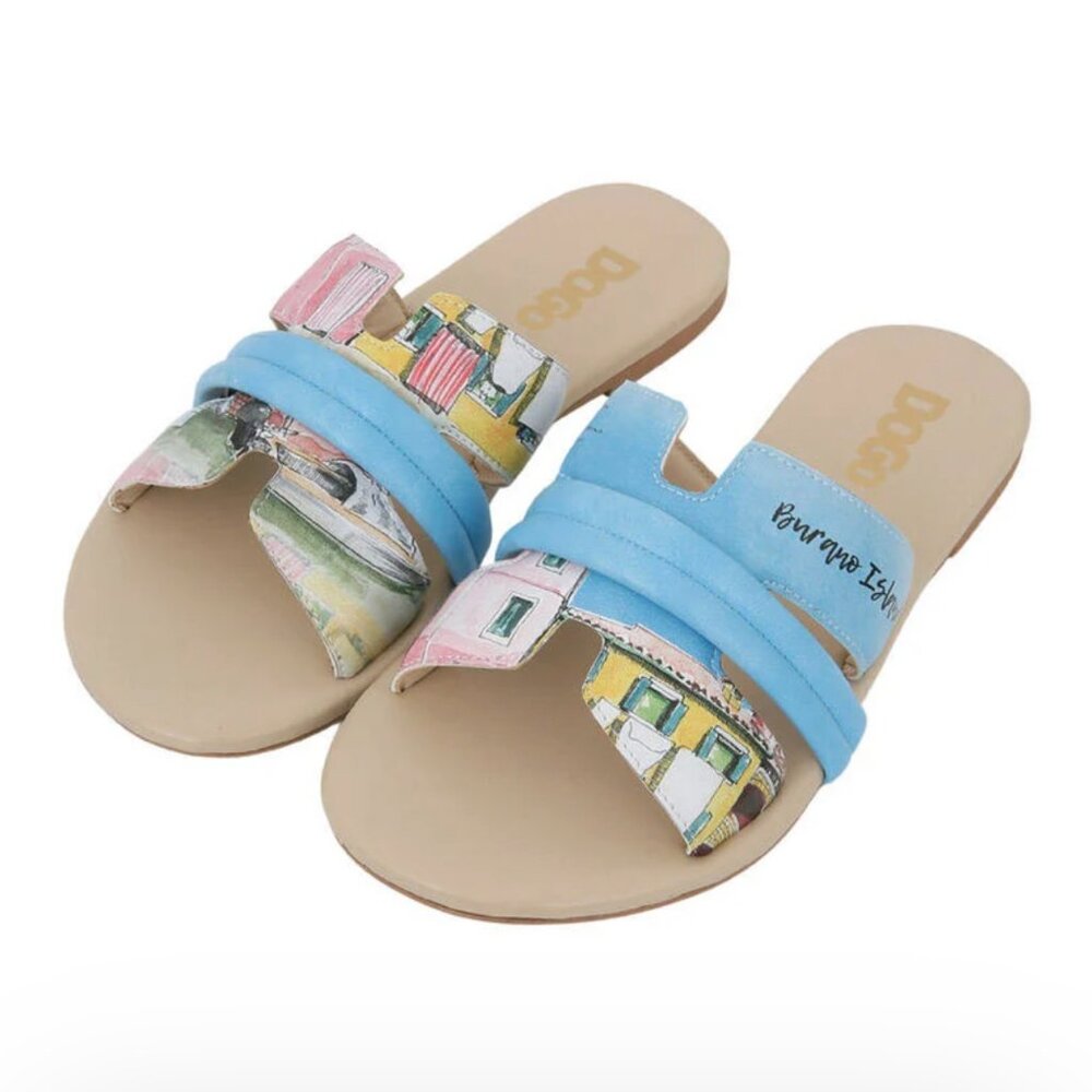 Gorgeous women’s slip-on sandals!